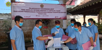 Bappeda Gianyar Musnahkan 5.420 Berkas Arsip, Tertibkan Tata Kelola Kearsipan