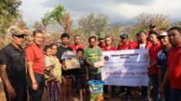 Wabup Buleleng Bersama Yayasan Pande Paramartha Salurkan Bantuan untuk Korban Kebakaran di Desa Patas