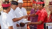 Jaga Adat, Rawat Tradisi: Wabup Supriatna Mupasaksi Karya di Desa Sawan