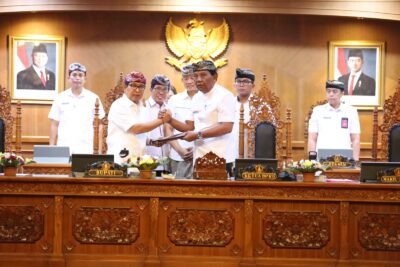 Rapat Paripurna DPRD Badung Berlangsung Maraton