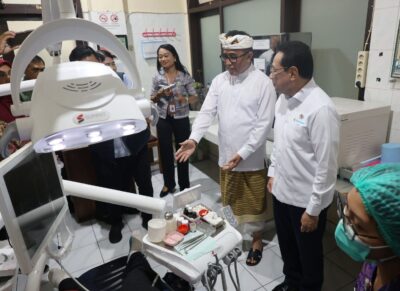 Wali Kota Denpasar I Gusti Ngurah Jaya Negara Dampingi Kunjungan Wamenkes RI di Pustu Dauh Puri