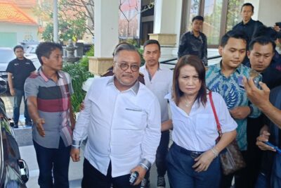 Kejari Denpasar eksekusi advokat Togar Situmorang ke Lapas Kerobokan