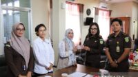 Istri mantan Bupati Dompu kembalikan kerugian negara kasus PKK