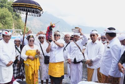 Karya Agung 10 Tahunan di Kintamani, Adi Arnawa Ajak Jaga Danau Batur