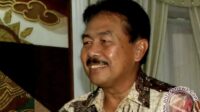 Mantan Gubernur Jabar Danny Setiawan meninggal dunia
