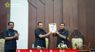 Bupati Mahayastra Sampaikan Rancangan Perubahan APBD TA 2026