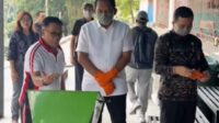 Panen Kompos Hasil Pengolahan Sampah Organik di Sekretariat DPRD Badung