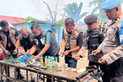 Polisi amankan satu pucuk senjata api saat gerebek sarang narkoba