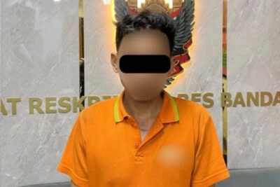 Polisi amankan porter Bandara Ngurah Rai diduga curi uang penumpang