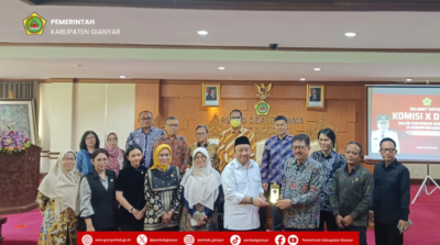 Wabup Agung Mayun Terima Kunker Reses Komisi X DPR RI