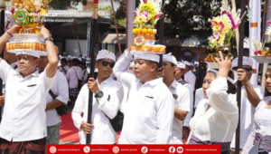 Pemkab Gianyar Gelar Mendak Ida Bhatara Padmasana